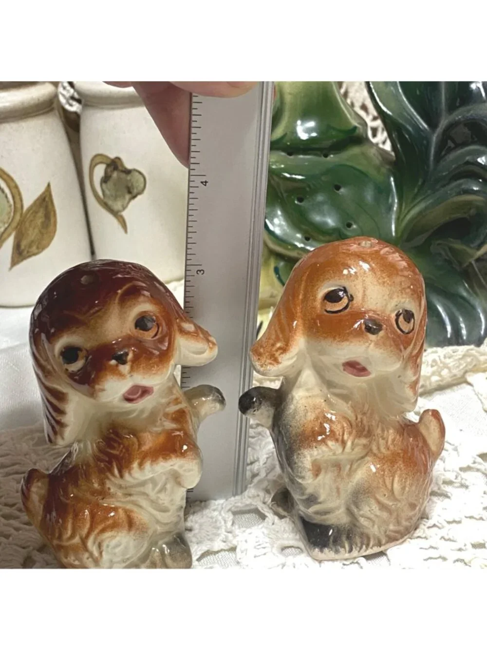 Vtg Begging Cocker Spaniel Mid-Century Salt & Pep Shakers Japan Anthropomorphic